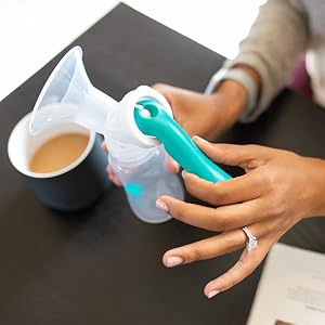 Evenflo Advanced Manual Breast Pump